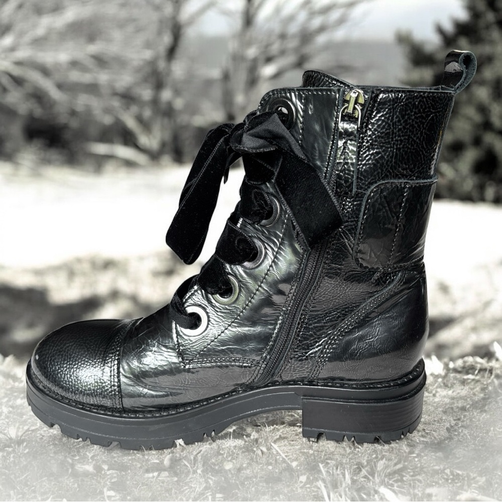 Ateliers patent leather pewter combat boot with inner zipper made in Italy | 38